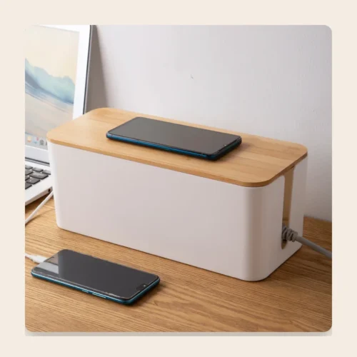 Boîte cache-multiprise avec couvercle en bambou Boîte cache-multiprise avec couvercle en bambou