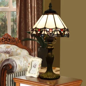 Lampe de table en vitrail style Tiffany, 10 motifs