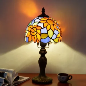 Lampe de table en vitrail style Tiffany, 10 motifs