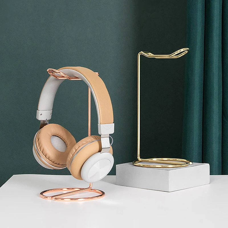 Support de casque en fil de métal doré – vue 2